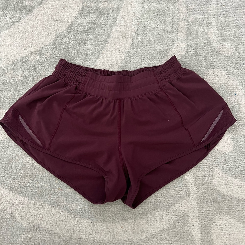 Burgundy size 6 lulu hotty hots